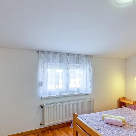 Guest house Danka With Shared Pool