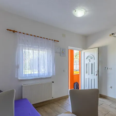 Pensjonat Danka With Shared Pool Pula